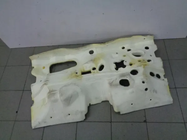 OEM 9837806380 Isolamento de antepara para Peugeot 208 II image 3
