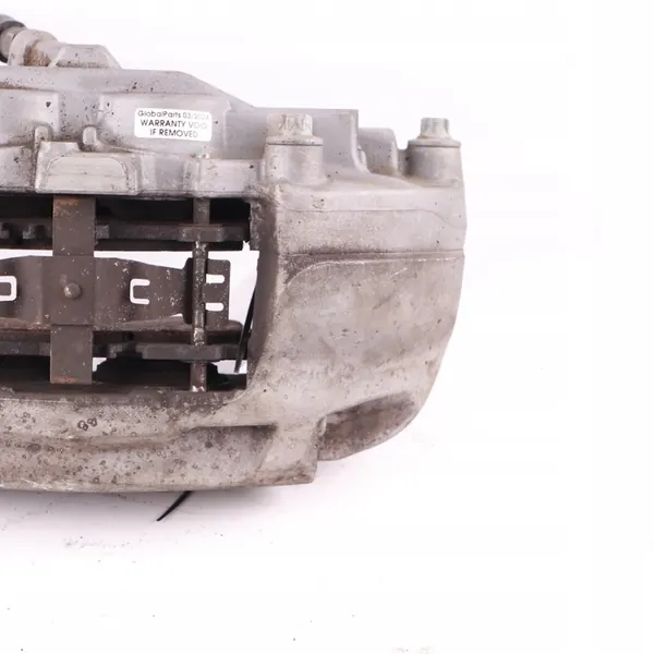 Mercedes W205 AMG Etuvasen Jarrusatula A0114219598 image 3