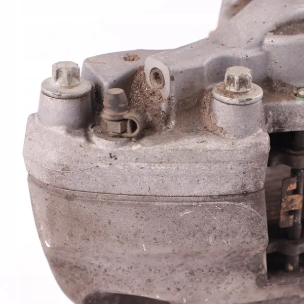 Mercedes W205 AMG Etuvasen Jarrusatula A0114219598 image 6