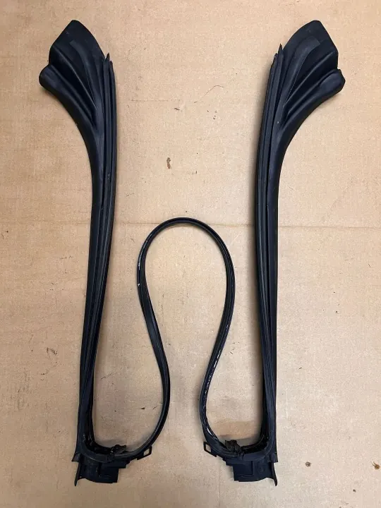 Junta parabrisas OEM A2386300000 Mercedes E W238 Cabrio image 2