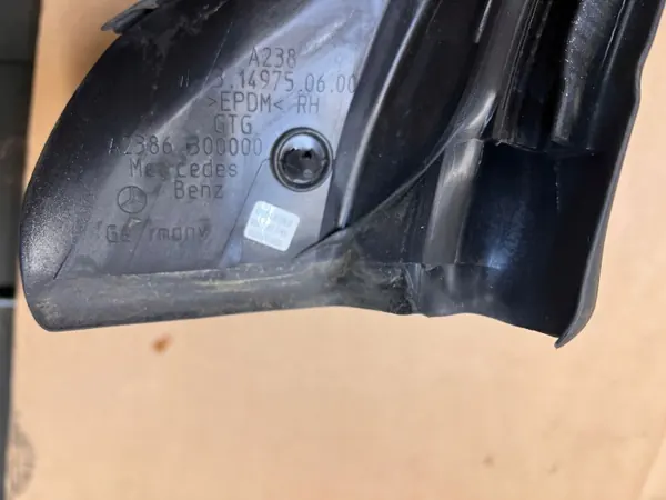 Junta parabrisas OEM A2386300000 Mercedes E W238 Cabrio image 3