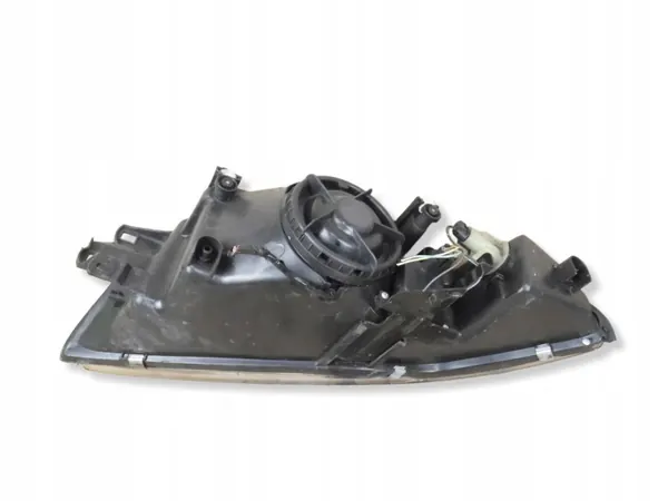 Faro derecho Mitsubishi Carisma FL OEM AKG8660 image 6