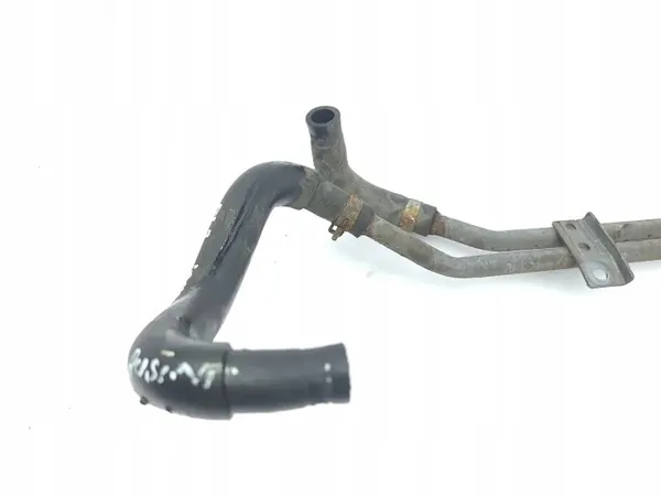 Conduit de refroidisseur d'huile Nissan 370Z 2013 OEM AMD187528 image 6