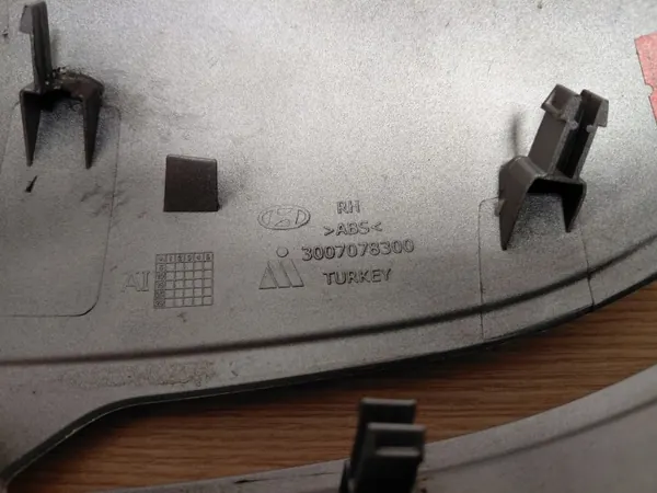 Hyundai I20 II rechter Spiegelabdeckung OEM image 6