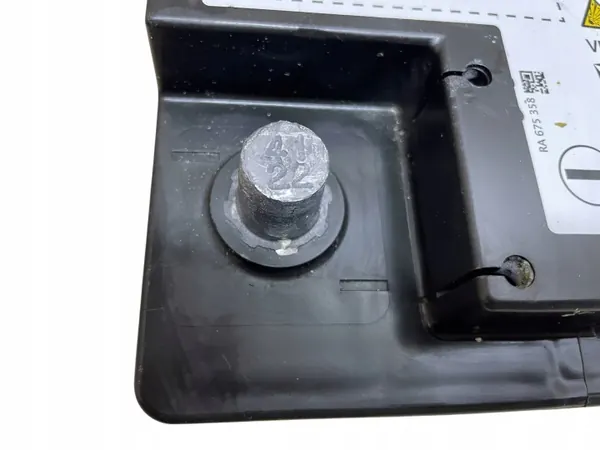 AGM-akku OEM 9878489 12V 60Ah BMW:lle image 3
