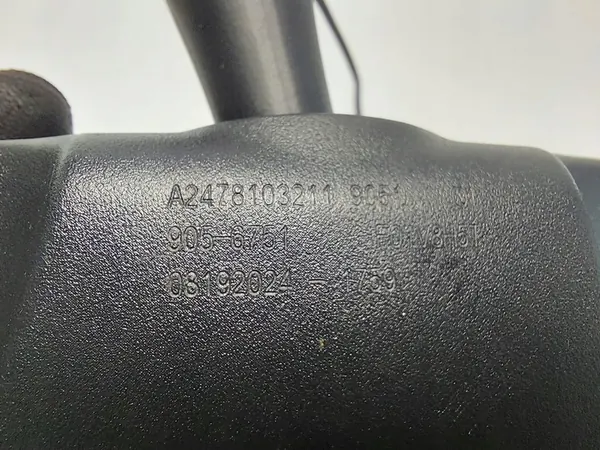 Takaviisto Mercedes GLA 250e LIFT II H247 A2478103211 image 3