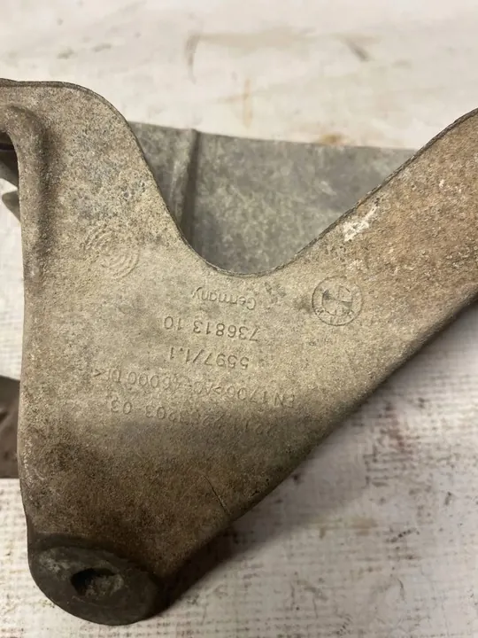 Motorsteun BMW M3 2009 image 3