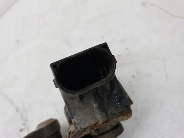 Capteur de niveau de phare arrière gauche Volvo XC70 7G9N5B738AA image 3