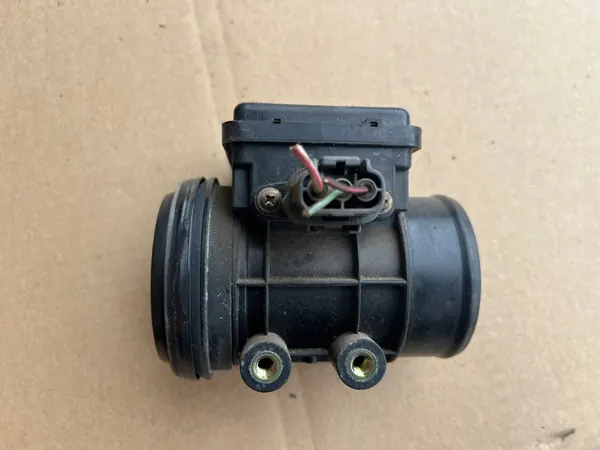 MAZDA 323F BA Luchtmassameter 1994-1998 image 3