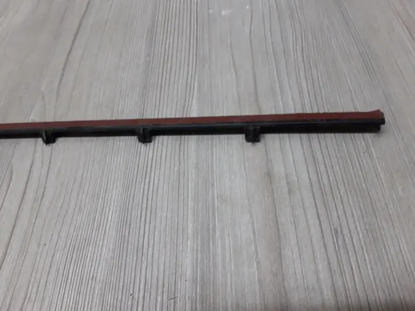 Etulasi tiiviste oikea Ford S-MAX image 3