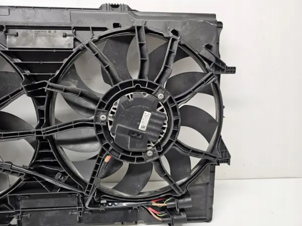 Ventilateurs de radiateur OEM Porsche Macan 3.0 D image 3