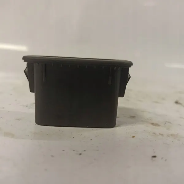 LAND ROVER EVOQUE Takaluukun Nappi 31412055-AA image 8