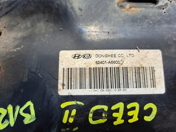 OEM 62401-A6600 Trineo Carro Travesaño Delantero image 6