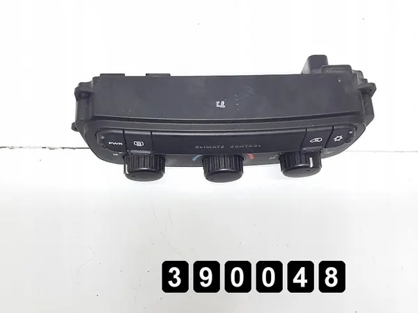 Module de contrôle climatique Chrysler Voyager 2006 05134768aa image 2