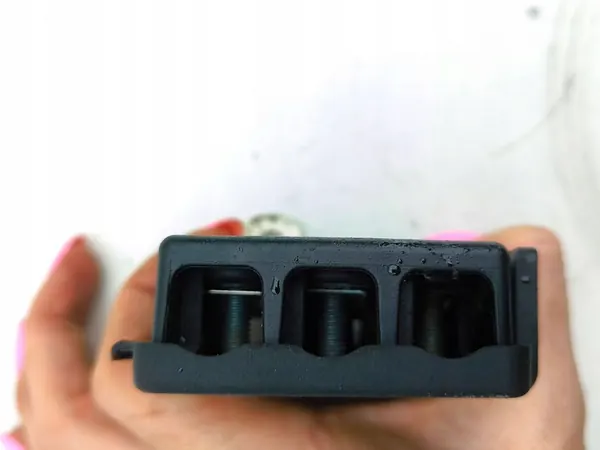 Audi A4 S4 B9 Pyrotechnische Connector 2019 OEM 8W0941824AP image 7