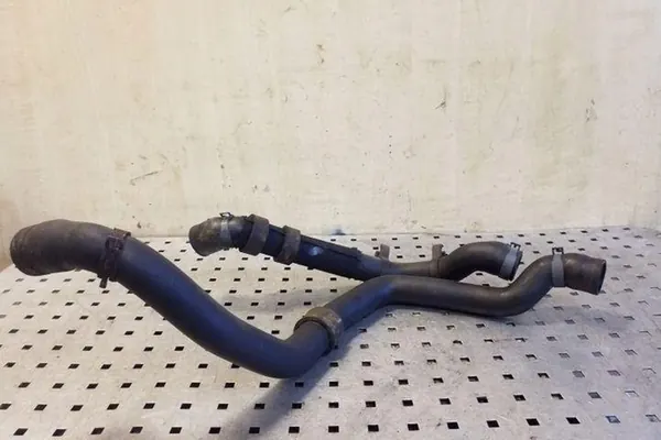 Jäähdytysputki VW POLO 1.2L 2011 OEM 6R0122101P image 3