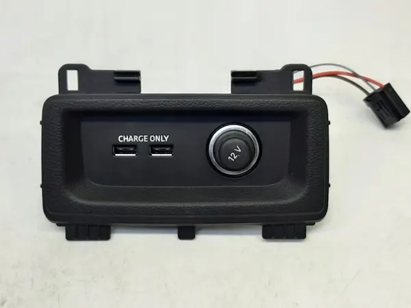 Enchufe 12V Audi A5 Sportback II OEM 8W0863324A image 2