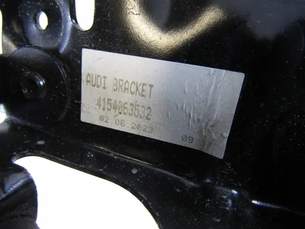 Suporte compressor suspensão ar VW Touareg III 4154063532 image 9