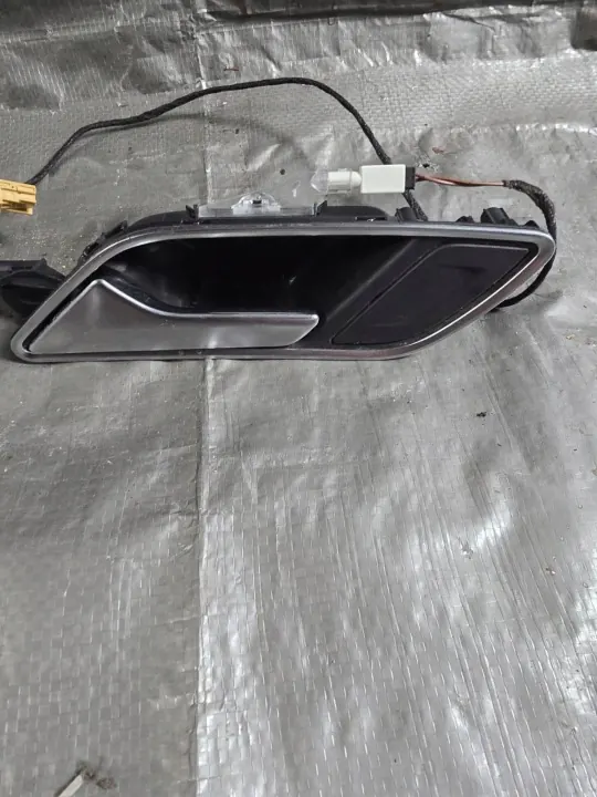 Audi S3 8V Achterlinker Binnenhandgreep OEM 8V4839019C image 3