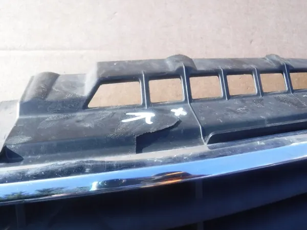 Rejilla delantera Audi A3 2004, OEM KS 8P3853651 image 5