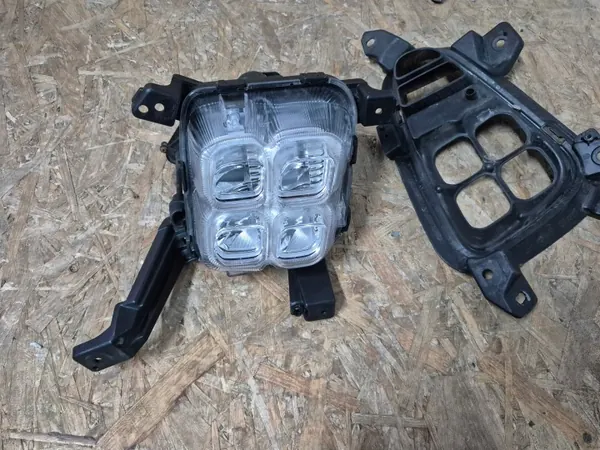 Kia Sorento 3 LED DRL Direito OEM 92202-C5600 image 10