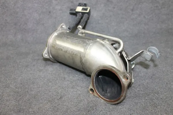 BMW G20 G30 G01 G05 EGR-Jäähdytin - 8574815 image 2