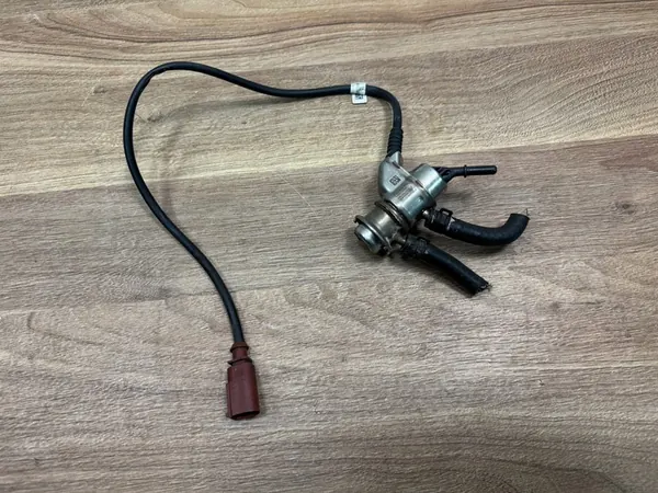 AdBlue Injector Audi VW Porsche 3.0 TDI 4H0131113D image 4