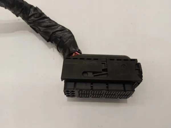 Audi OE Zündkerzenkabel-Satz für A4/S4 B8 image 4