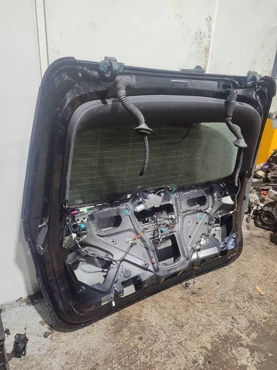 Couvercle de coffre Mercedes-Benz GLE W167 image 9