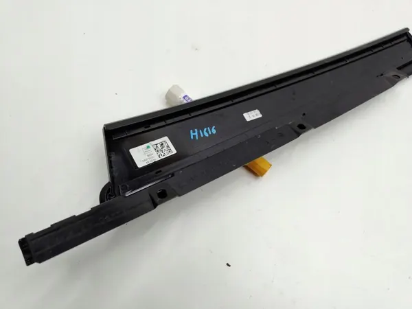 Porsche Macan 95B Cache Pilote Gauche Avant OEM 95B853317J image 4