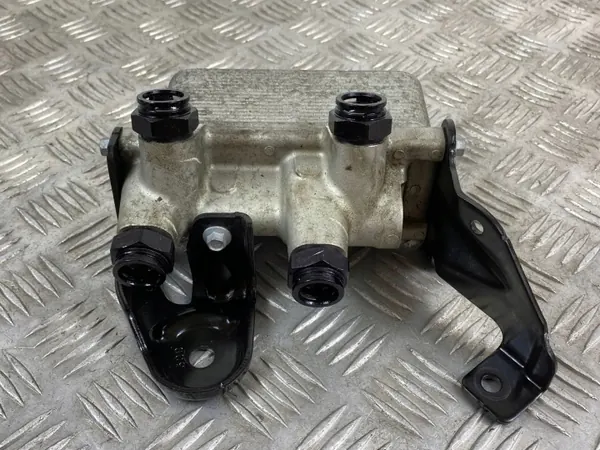 Öljynjäähdytin OEM 68379505AA Jeep Grand Cherokee:lle image 4