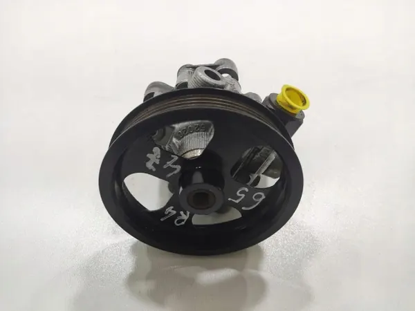 Stuurpomp Toyota RAV4 II 2.0 D4D 2003-2005 image 3