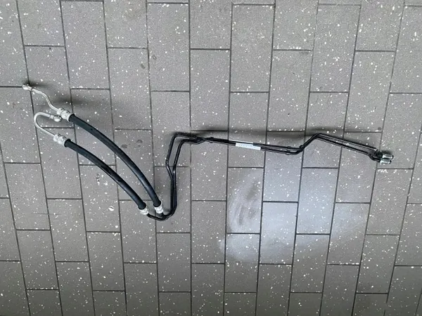 PDCC-ophanging olieleidingen Porsche 911 991 OEM 99135925003 image 2