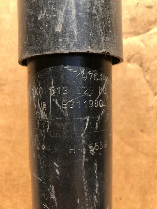 Ammortizzatore posteriore Skoda Yeti 2010-2018 1K0513029MQ image 2