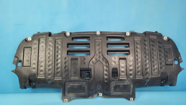 Mercedes EQE W295 Heckbodenabdeckung OEM A2956900900 image 4