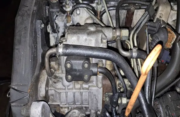 OEM 038130107j Högtrycksinsprutningspump VW Passat image 4