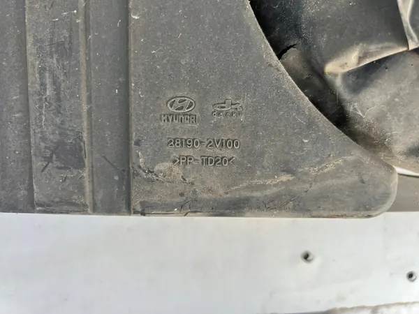 Luftfilterhus OEM 423tsagdg05 för Hyundai Veloster image 3