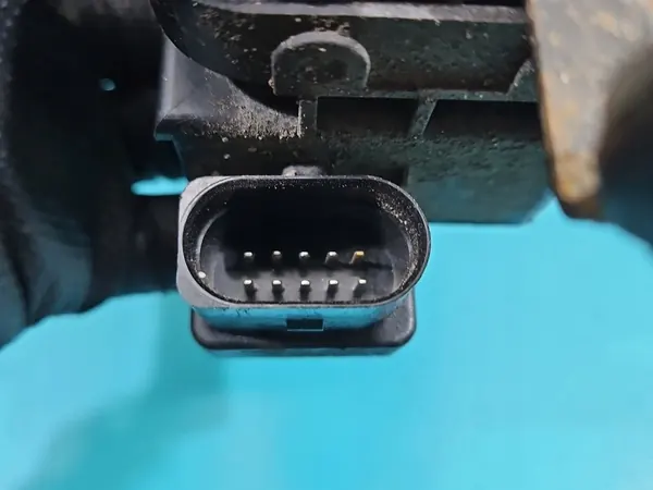 Distribuidor de Suspensão Porsche Panamera image 4