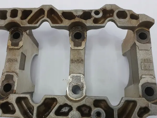 Support d'Arbre à Cames Ford 1.6 EcoBoost OEM BM5G6334BB image 4
