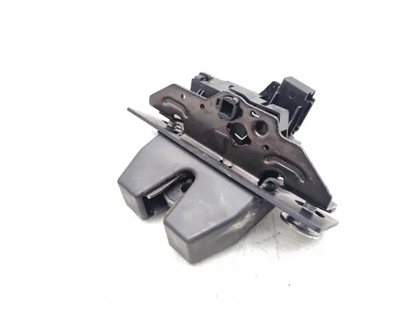 Vauxhall Astra Baklucka Lås 2018 Kombi 4/5dr OEM 13509599 image 9