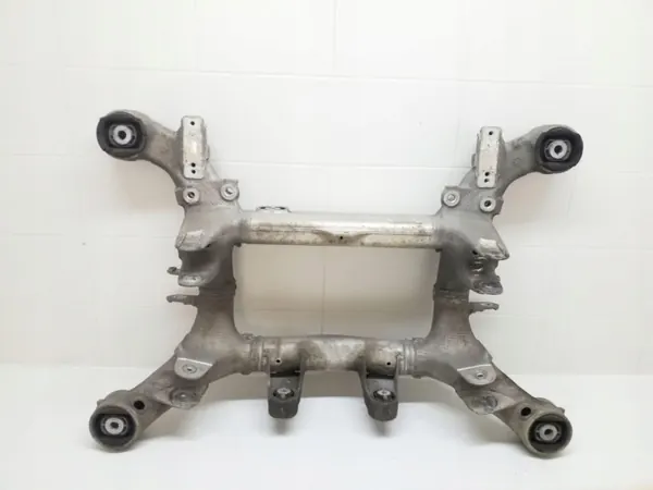 BMW 5 F10 Hinterachsschwinge OEM 6794665 image 2