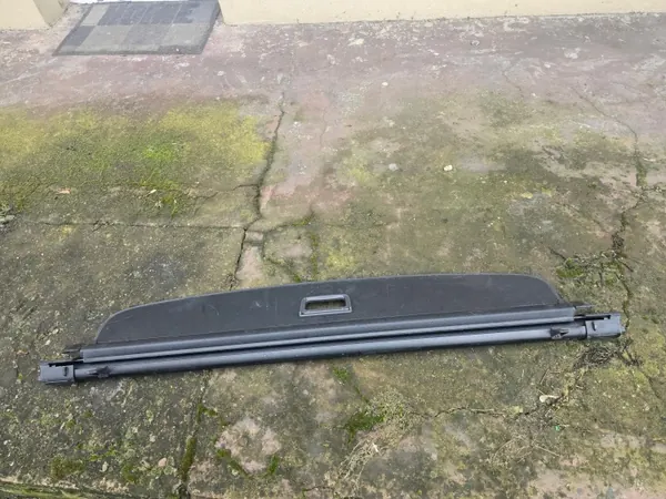 VW Golf 7 Familiar Rollo Maletero OEM ACF41042 image 4