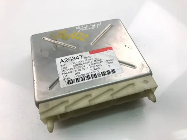 Computadora Transmisión Volvo OEM 15073034 Usado image 2