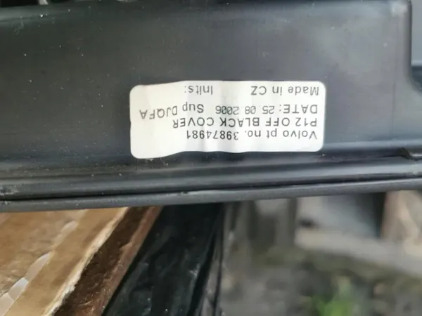 Volvo V50 Rollo Trasero OEM 39874981 image 9