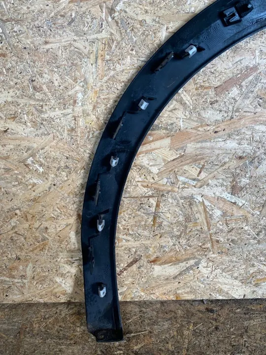 Citroen C4 III Pare-boue avant droit OEM 9832958980 image 3