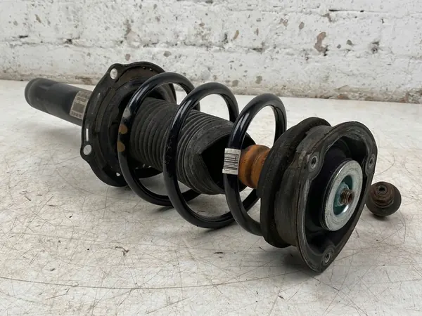 Ammortizzatore anteriore con molla Audi A3 S3 2016 5Q0413031EL image 6