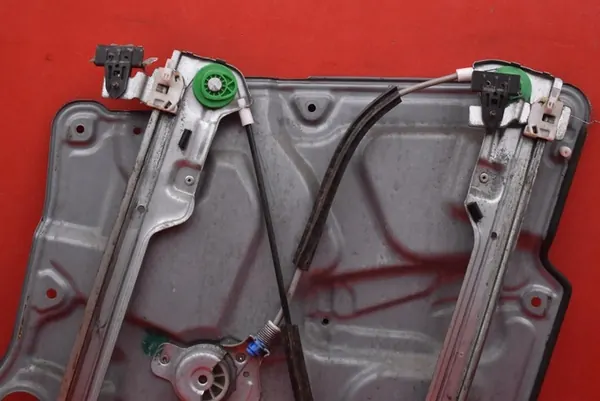 Elevador de vidro dianteiro esquerdo Nissan Primera P12 80771AV611 image 5