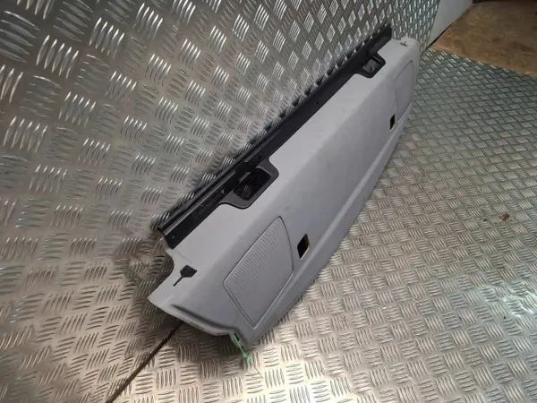 BMW S26372696 Hecklautsprecher-Ablage für E82 - Gebraucht image 3