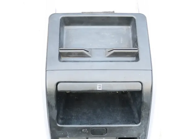 TÚNEL DE ARMAZENAMENTO FISCHER COM SUPORTES PARA COPOS MERCEDES VITO W638 image 3