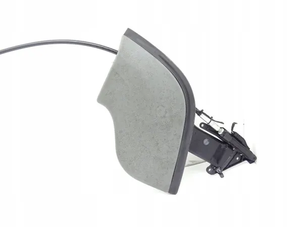 Clip de couvercle moteur OEM 0390201950 Mercedes SL R230 image 4